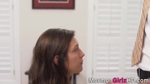 Fingered mormon teen rubs