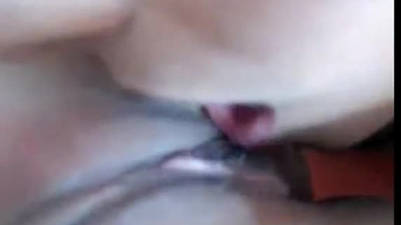 Girl with nice pussy lips gets licked