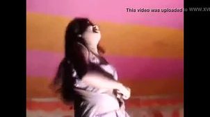 Navel shakers at their best